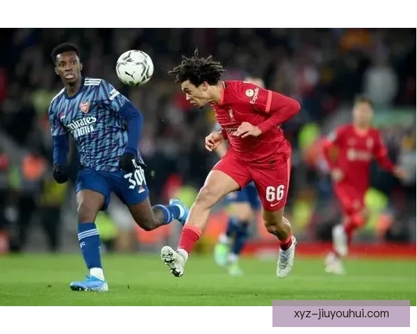 南野拓实推射破门再度扩大比分球队优势进一步巩固