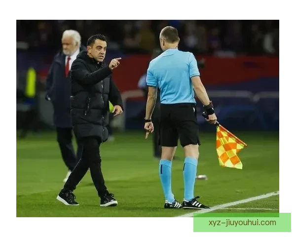 哈维因成绩不佳遭巴萨解雇，球队未来方向成焦点