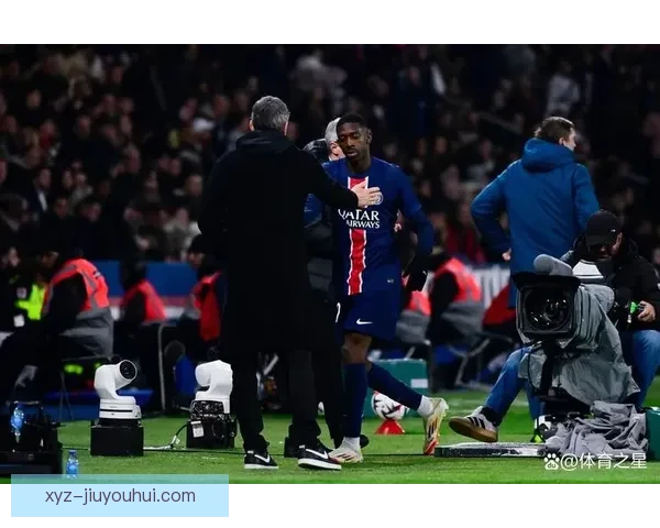 巴尔科拉欧冠主场精彩推射助球队取得关键进球